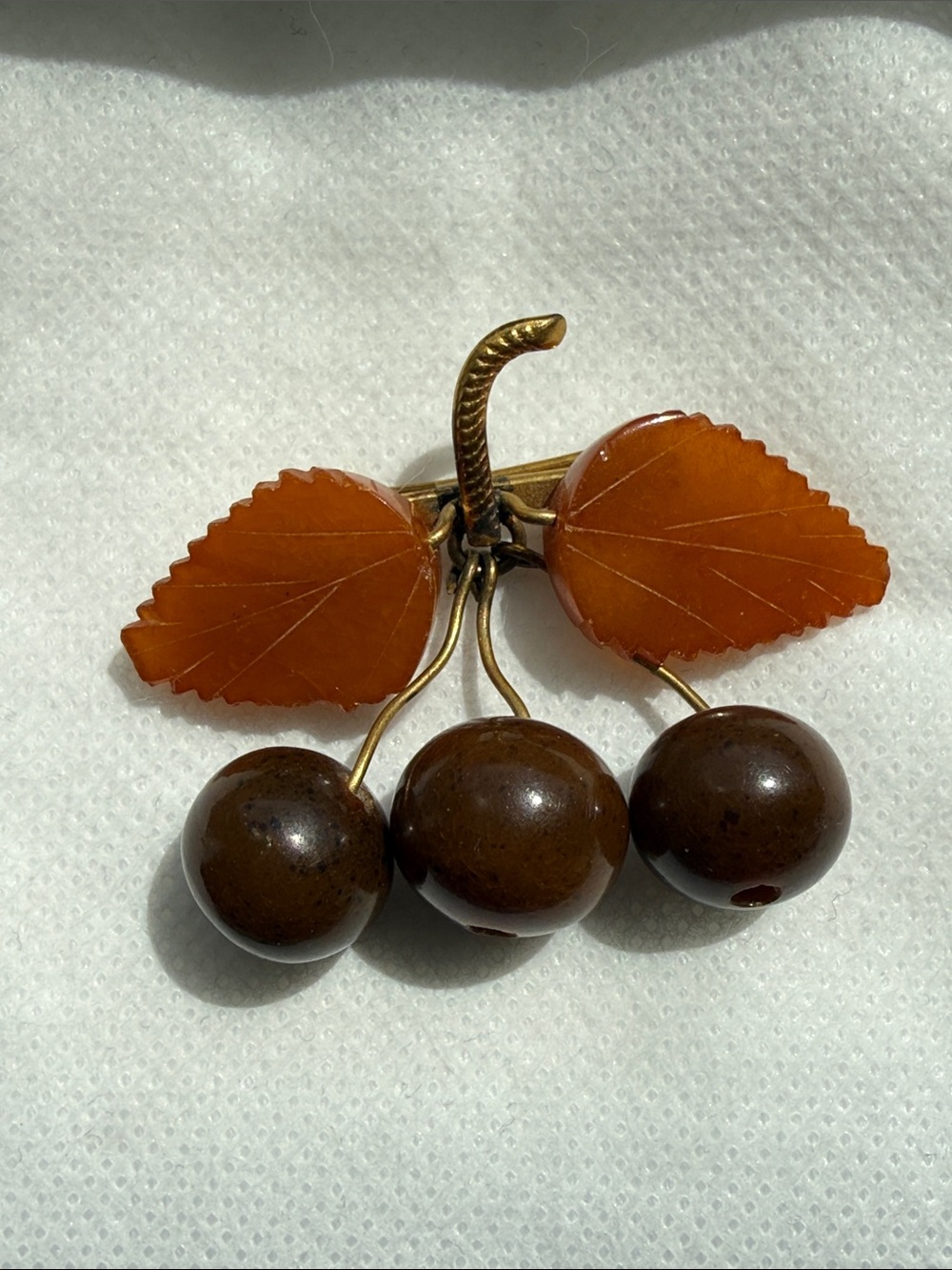 Vintage 1940’s Russian Baltic Amber Brown Cherry Pin Brooch